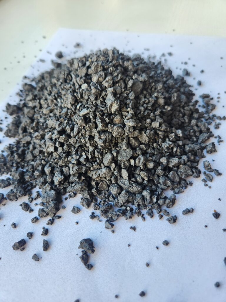 水洗镁碳再生料 Regenerated magnesia carbon