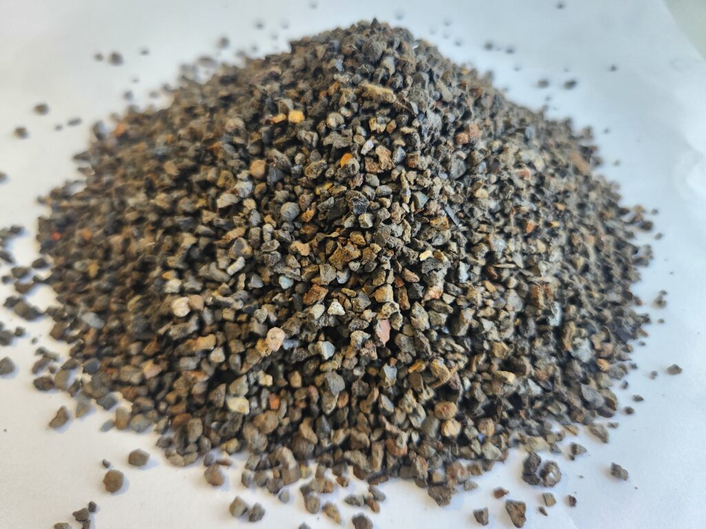 水洗硅莫颗再生料 Recycled Mullite-SiC Bricks
