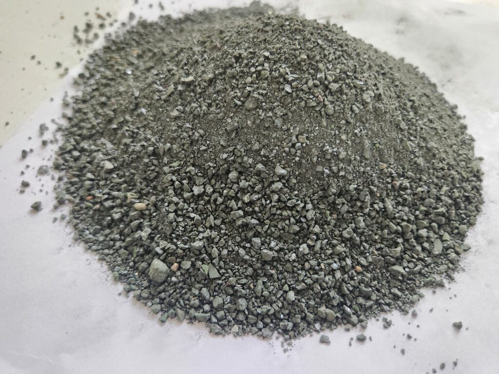 氧化铬再生料 Regenerated chromium oxide